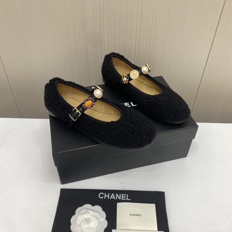 Chanel Low Shoes